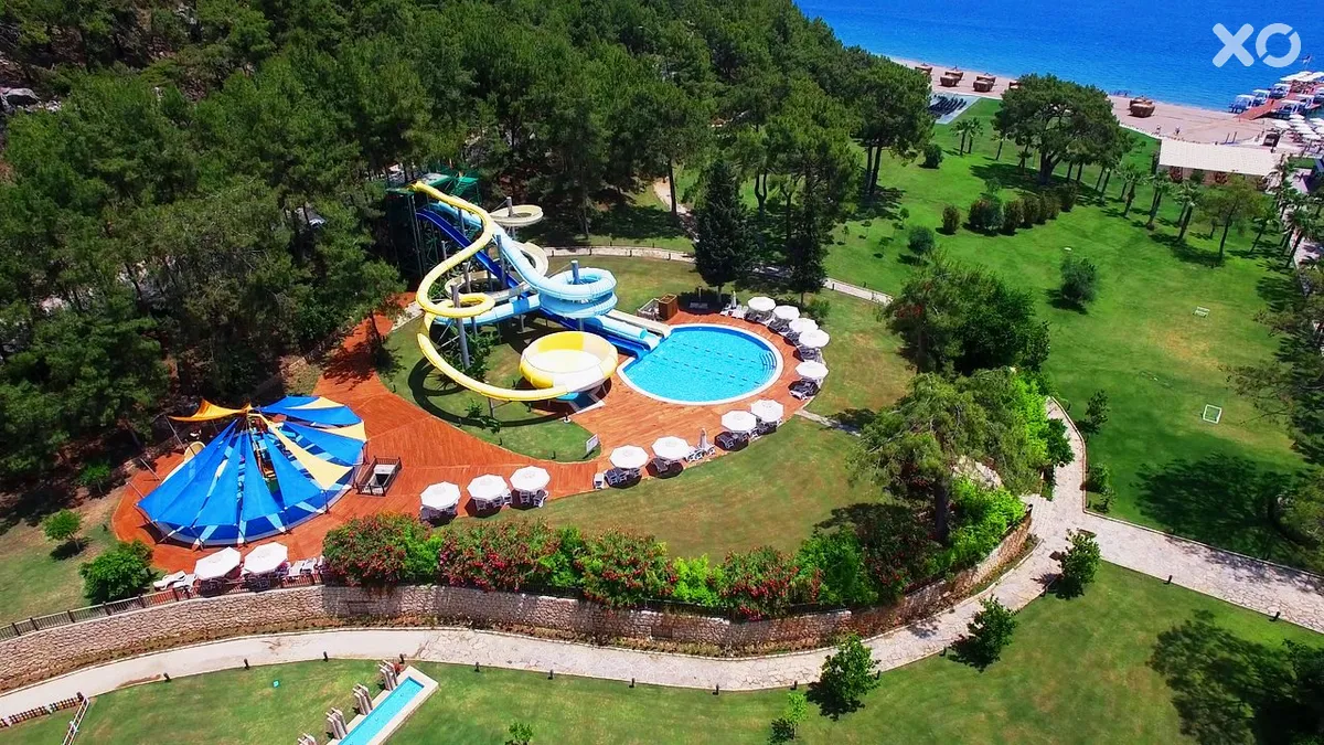 Juju Premier Palace