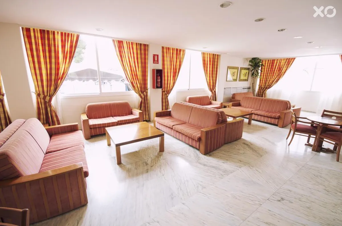 Coral Beach Hotel
