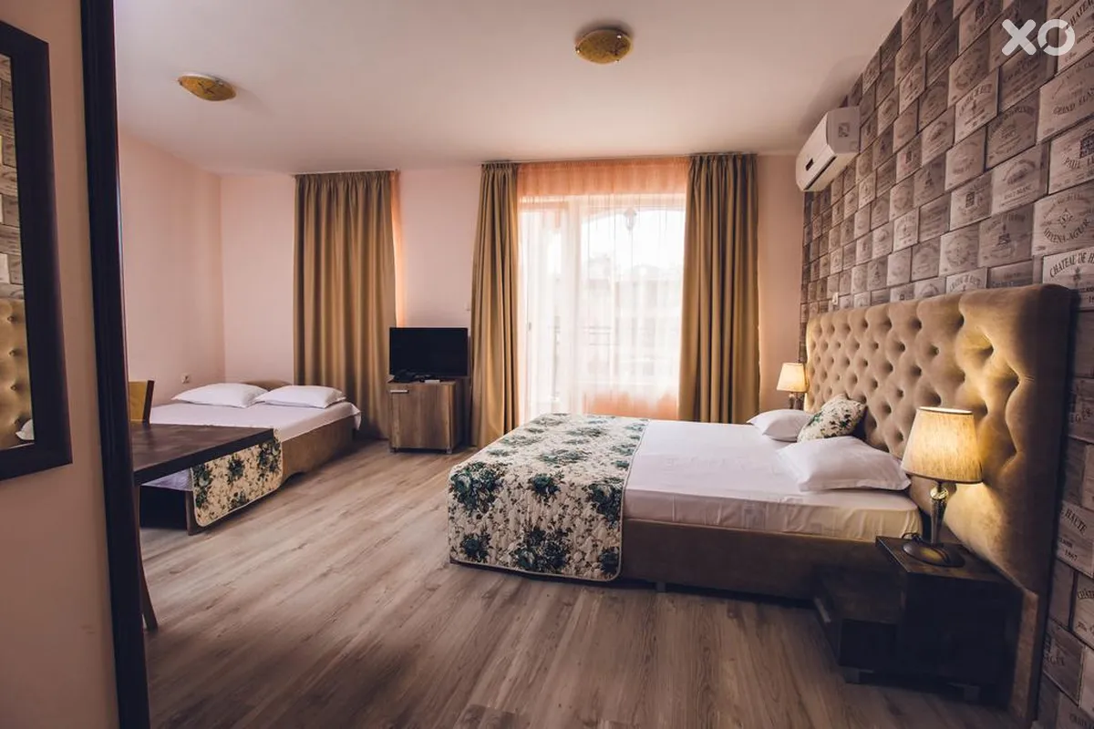 Avenue Deluxe ApartHotel