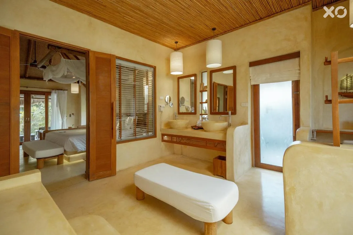 High Season Pool Villa & Spa