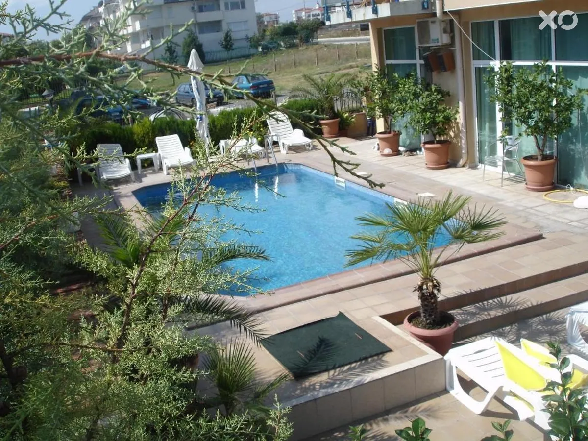 Riviera Hotel