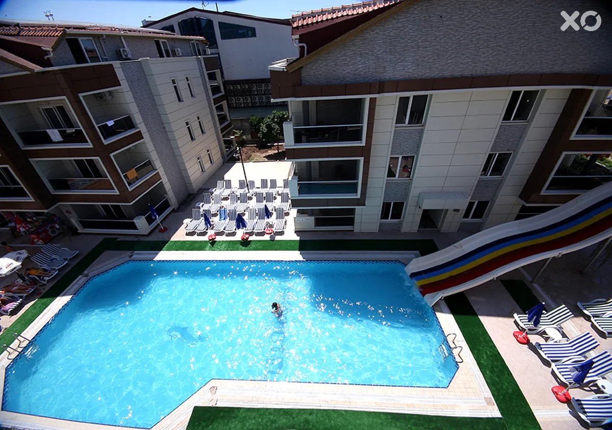 Point Beach Hotel