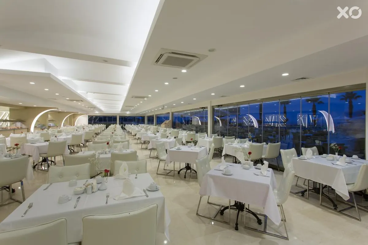 Falcon Club Hotel