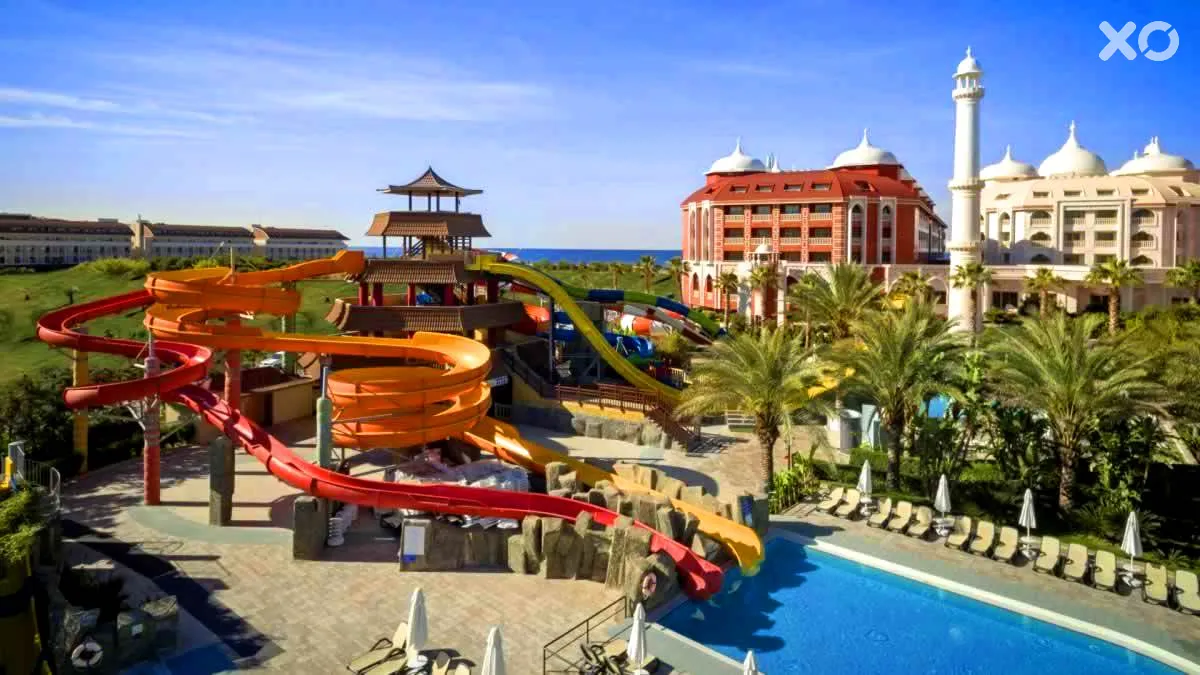 Royal Dragon Hotel