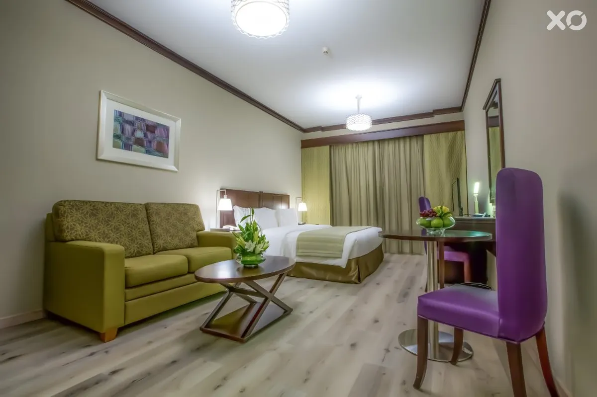 Savoy Crest Hotel Apartment