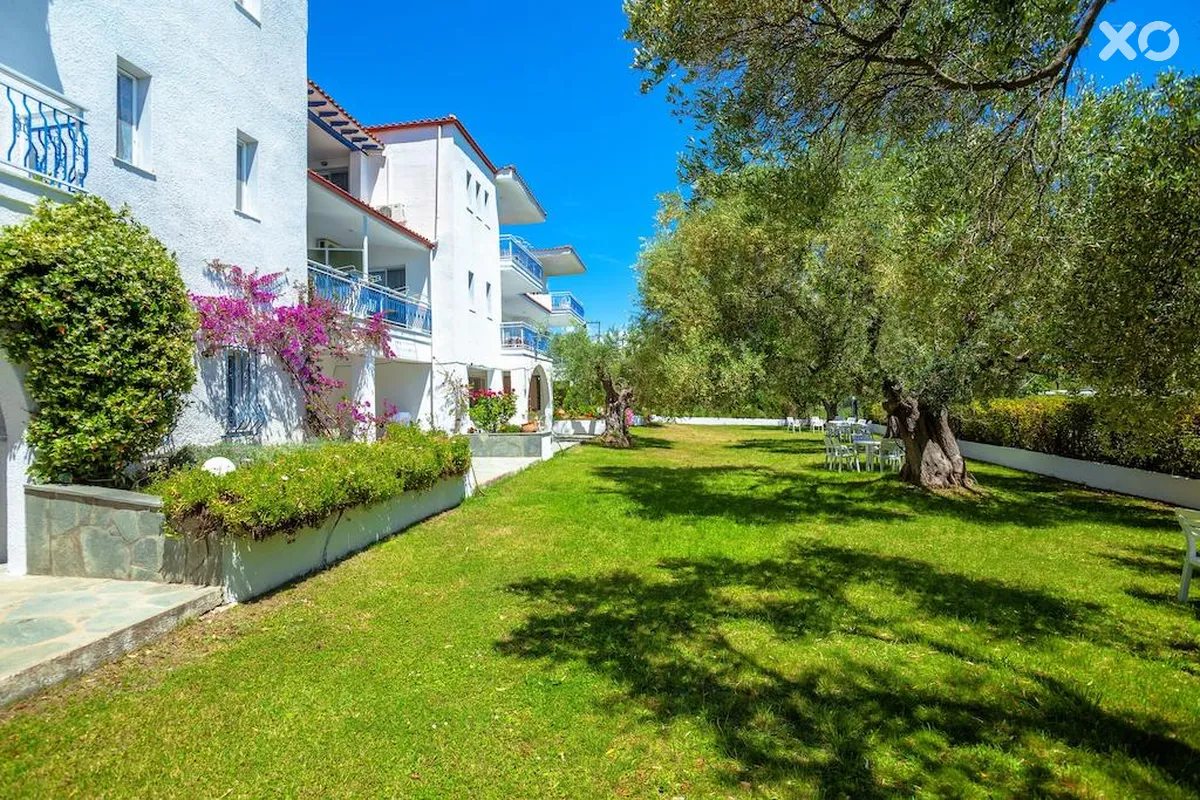 Xenios Faros Apartments
