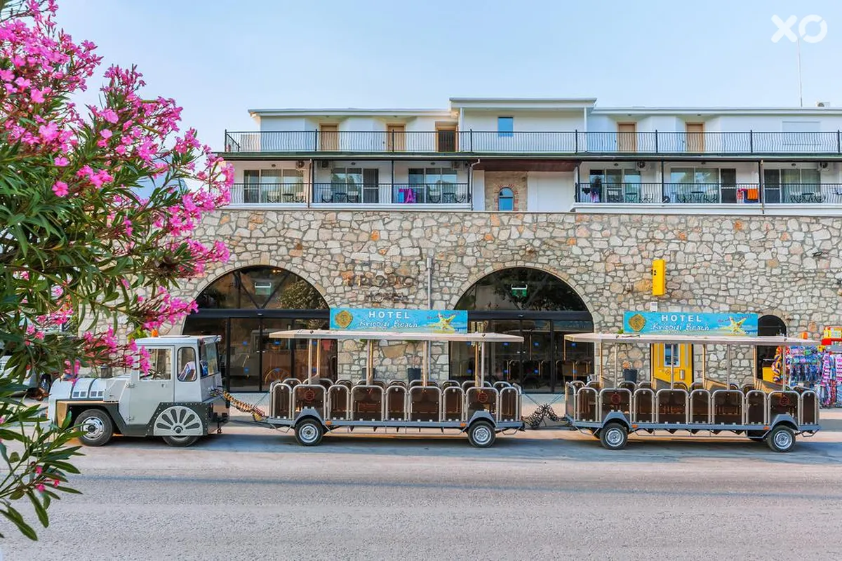 Kriopigi Hotel