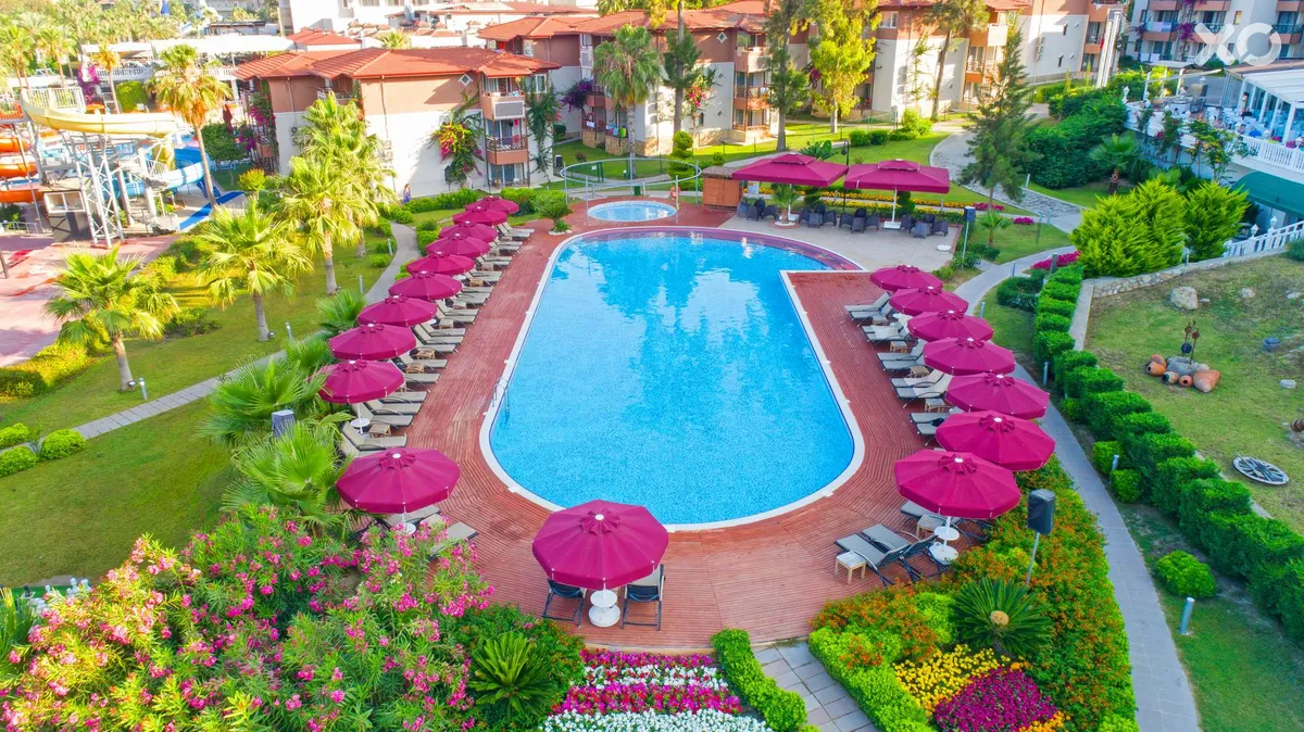Justiniano Deluxe Resort