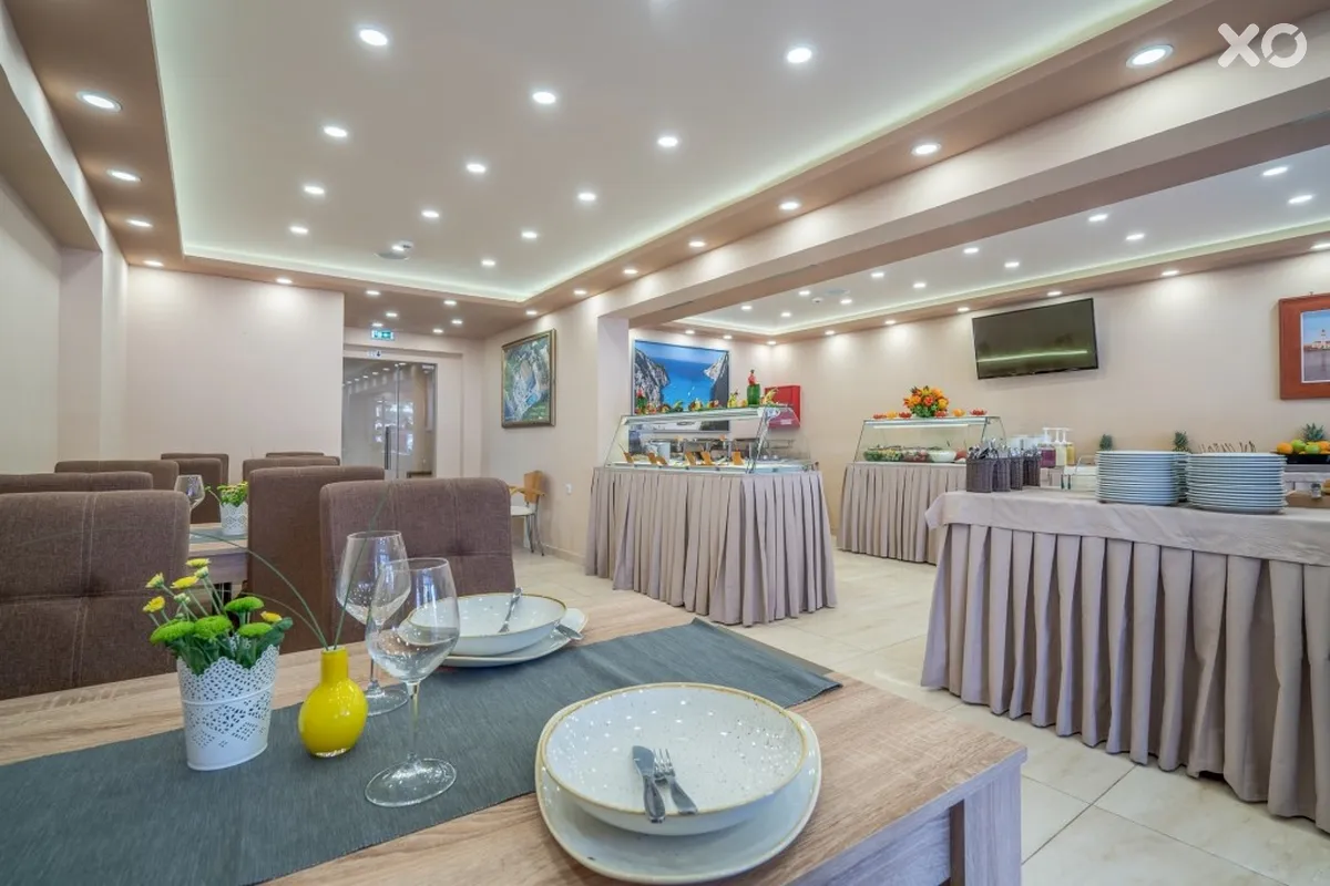 Denise Beach Hotel