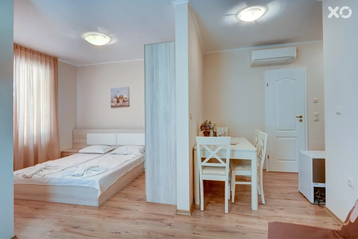 Dawn Park Deluxe
