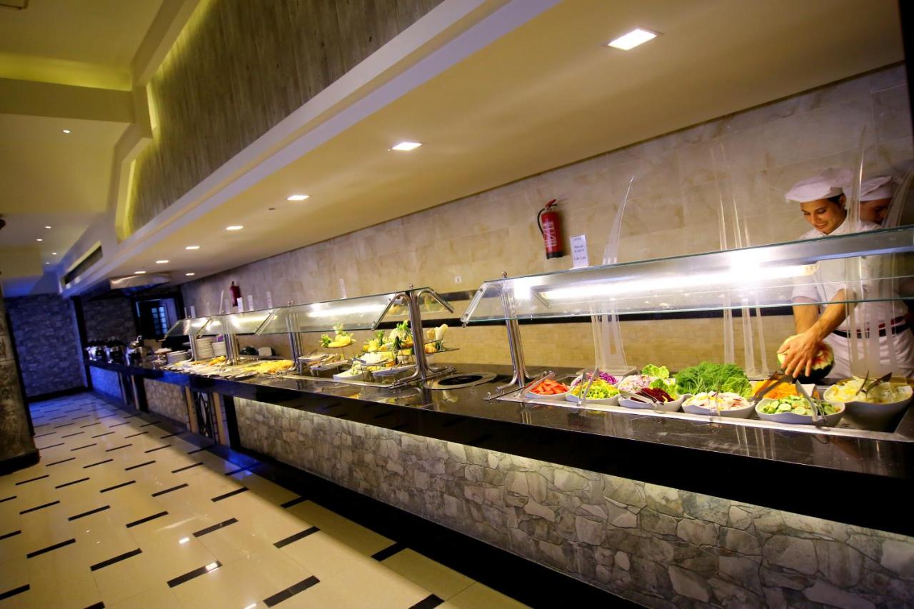 Mirage Bay Resort & Aquapark Lilly Land