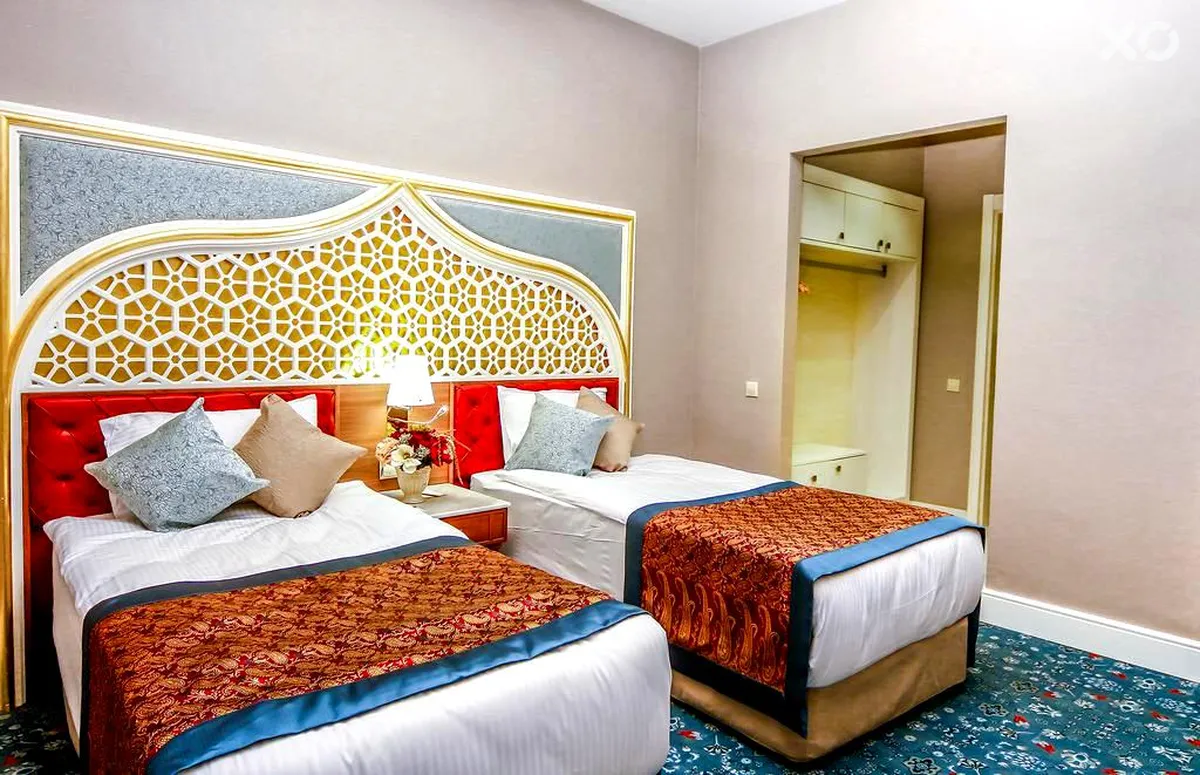 Royal Taj Mahal Hotel