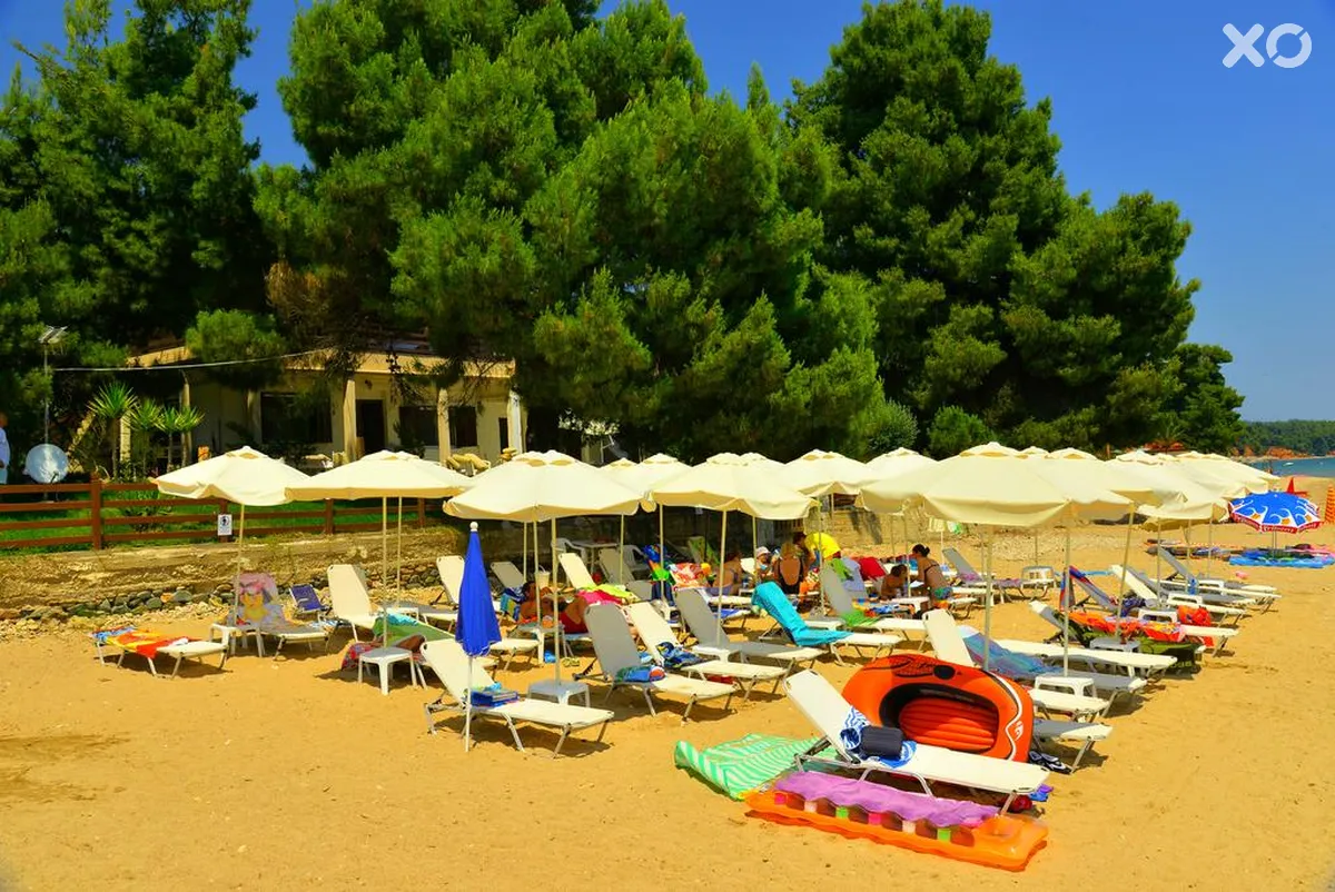 Golden Beach Hotel