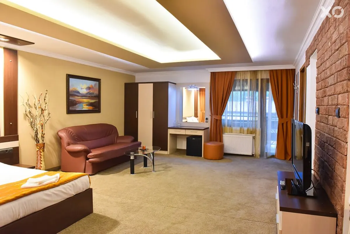 Rothmans Hotel