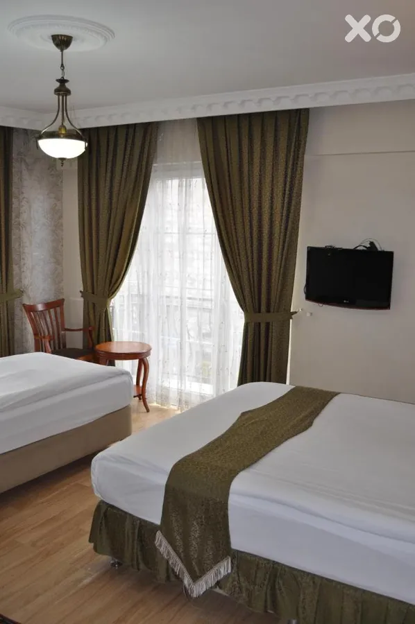 Basileus Hotel