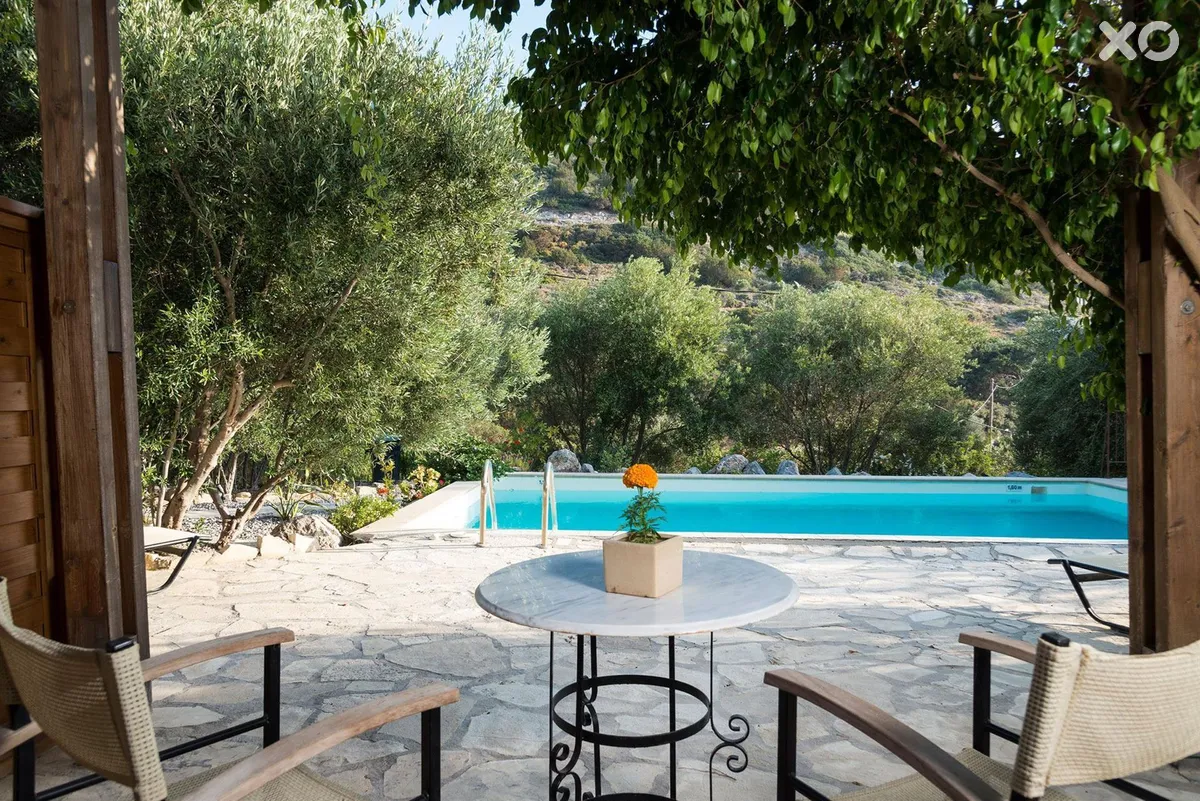 Istron Villas