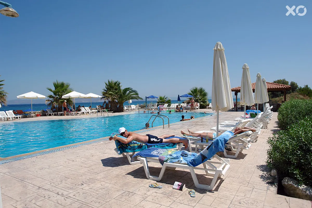 Irina Beach Hotel