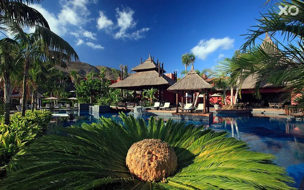 Asia Gardens Hotel & Thai Spa a Royal Hideaway Hotel