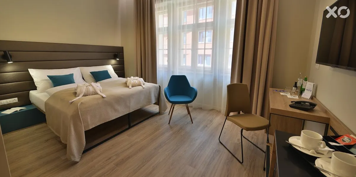 EA Hotel New Town