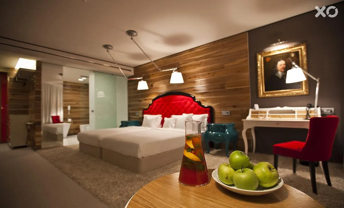 Graffit Gallery Hotel