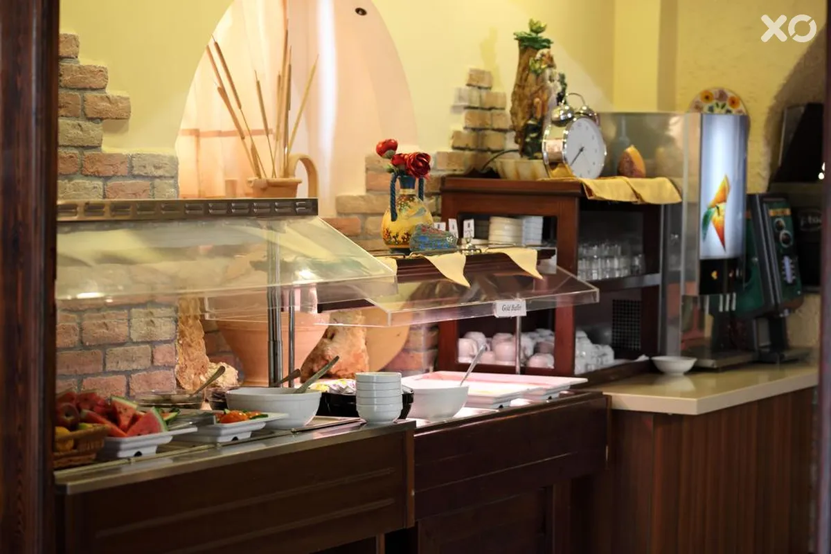 Erato Hotel