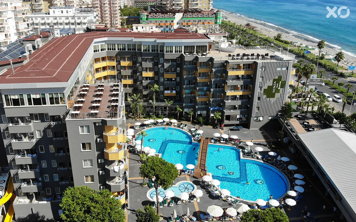 Senza Hotels Grand Santana Hotel