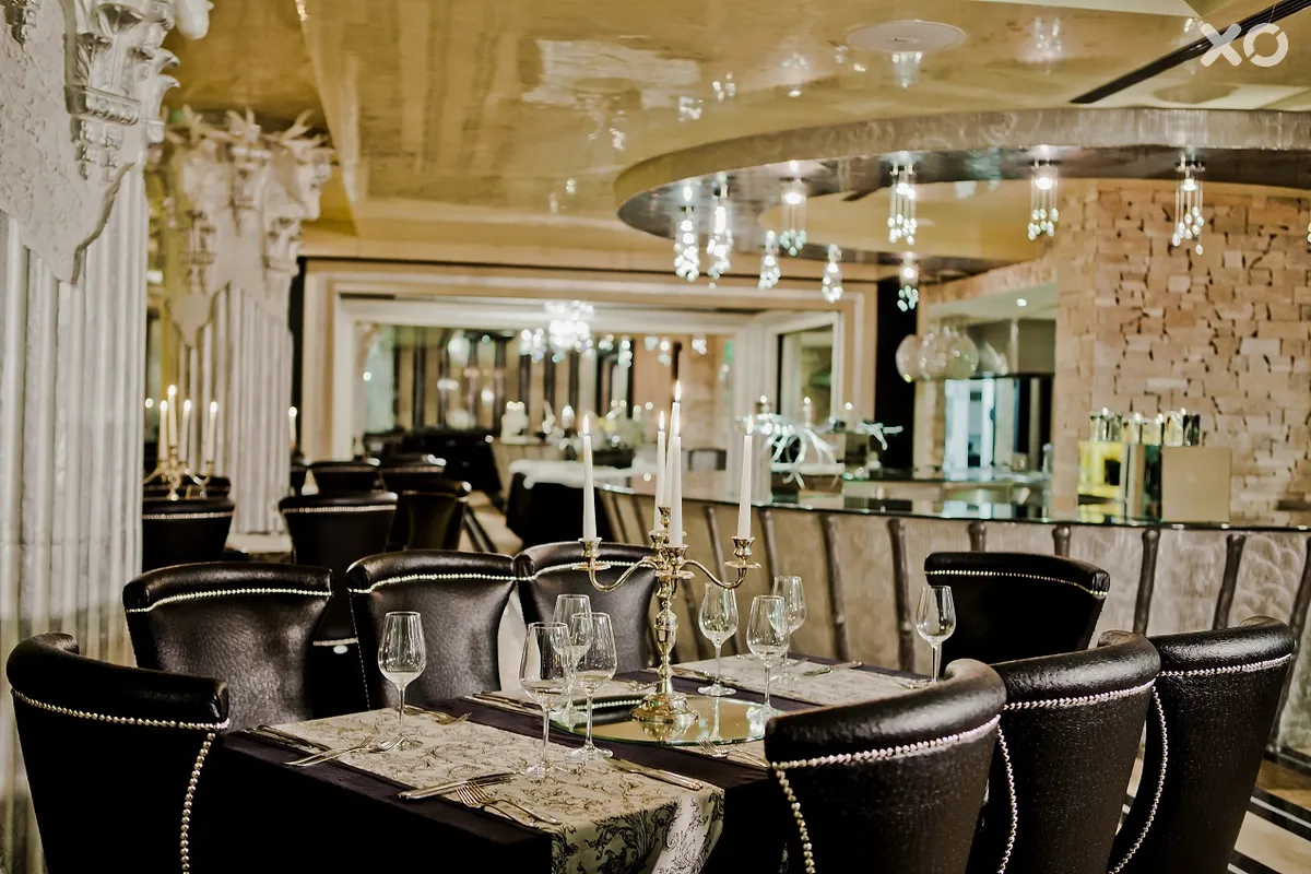 Royal Castle Design & Spa