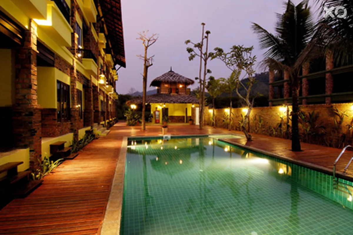 Motive Cottage Resort