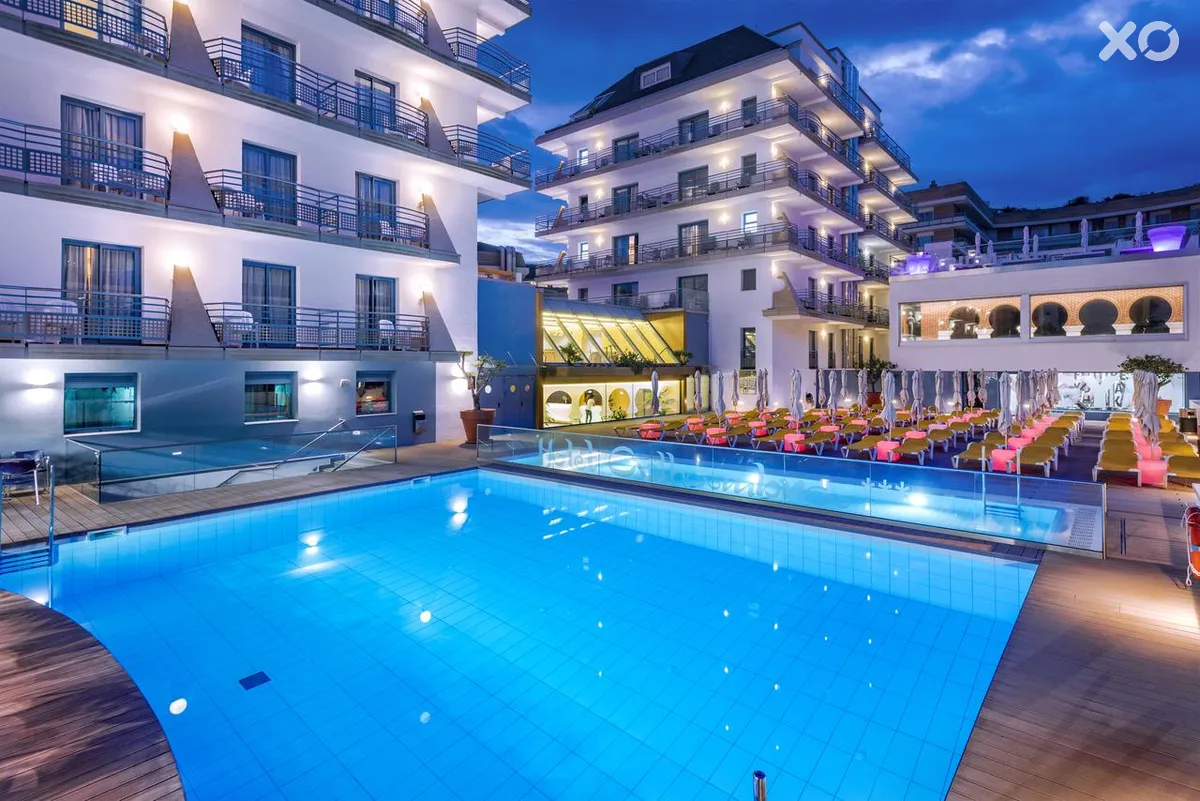 Alhambra Hotel
