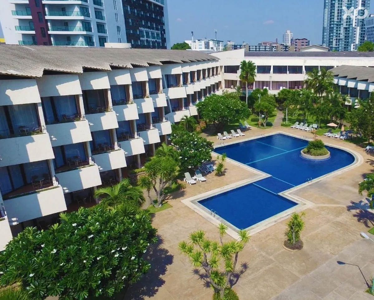 Tropicana Hotel