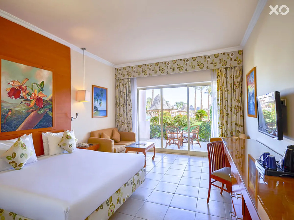 Parrotel Beach Resort