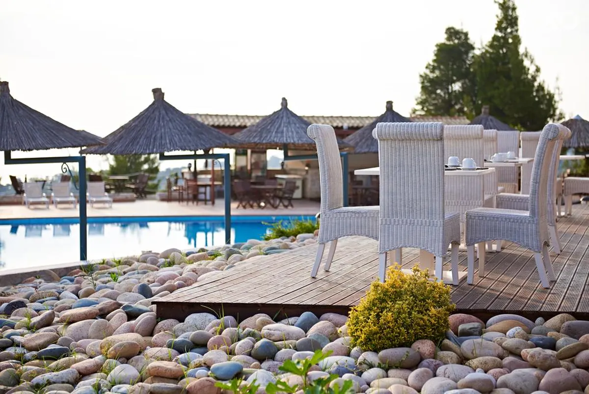 Alia Palace Luxury Hotel & Villas