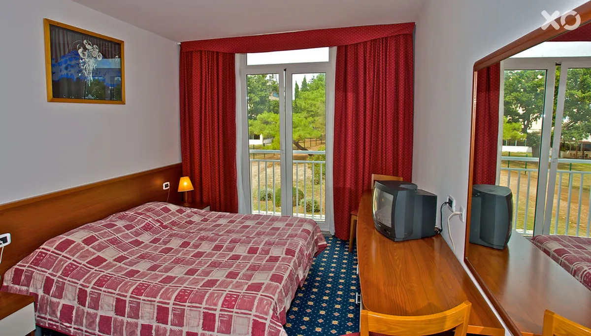 Arena Hotel Holiday