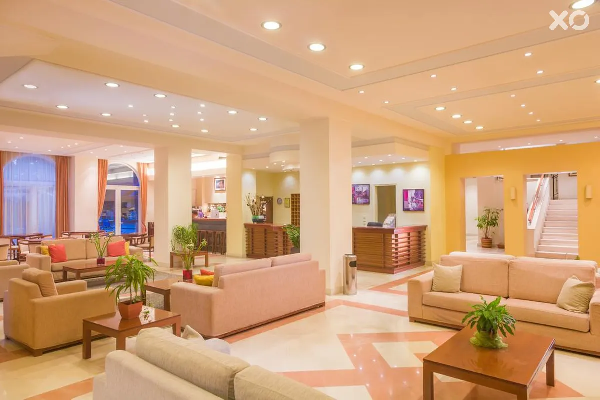 CNic Hellinis Hotel