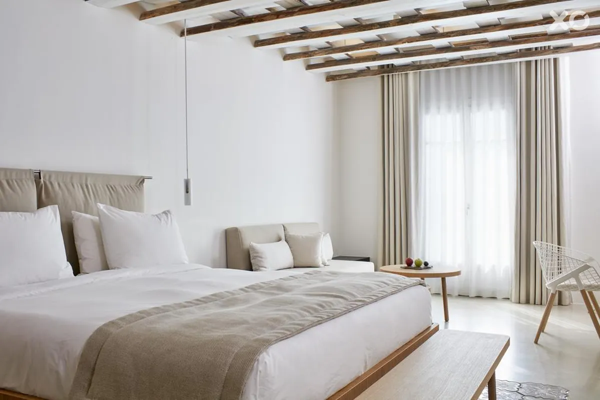 Bill & Coo Suites And Lounge