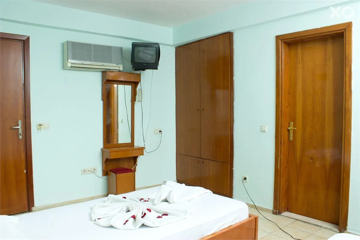 Ares City Hotel