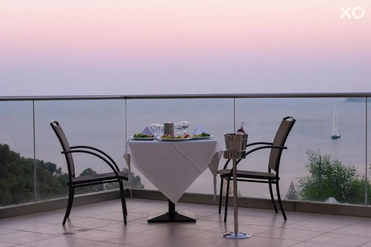 Avalon Hotel