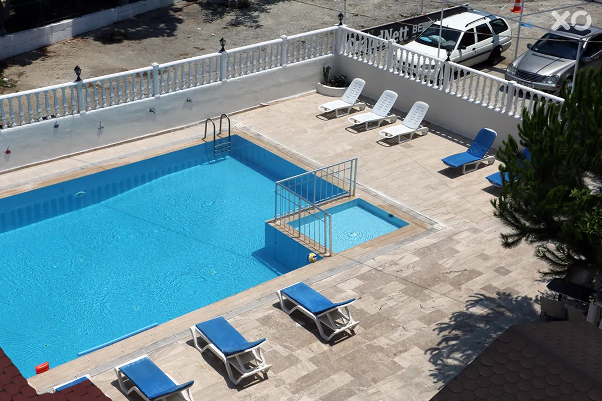Grand Nett Hotel