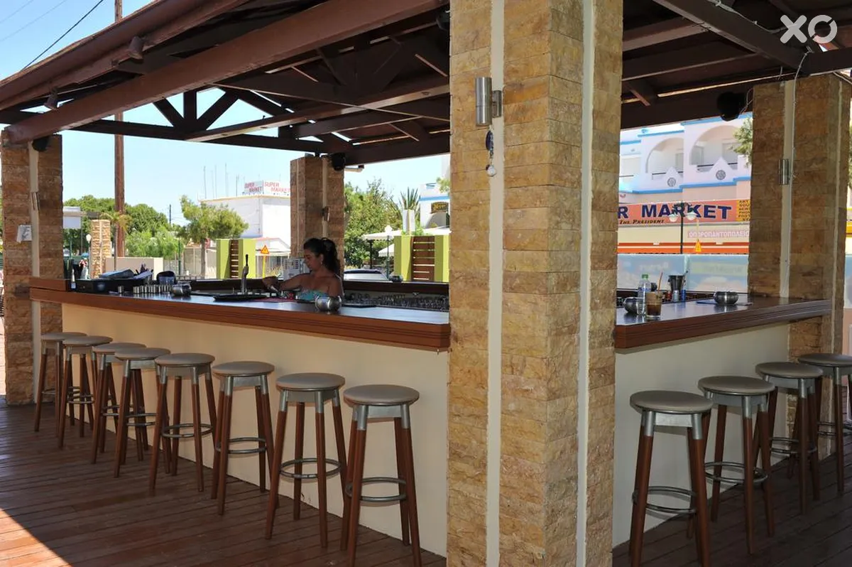 Heleni Beach Hotel