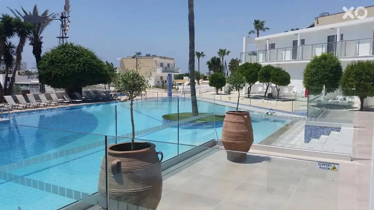 Fedrania Gardens Hotel