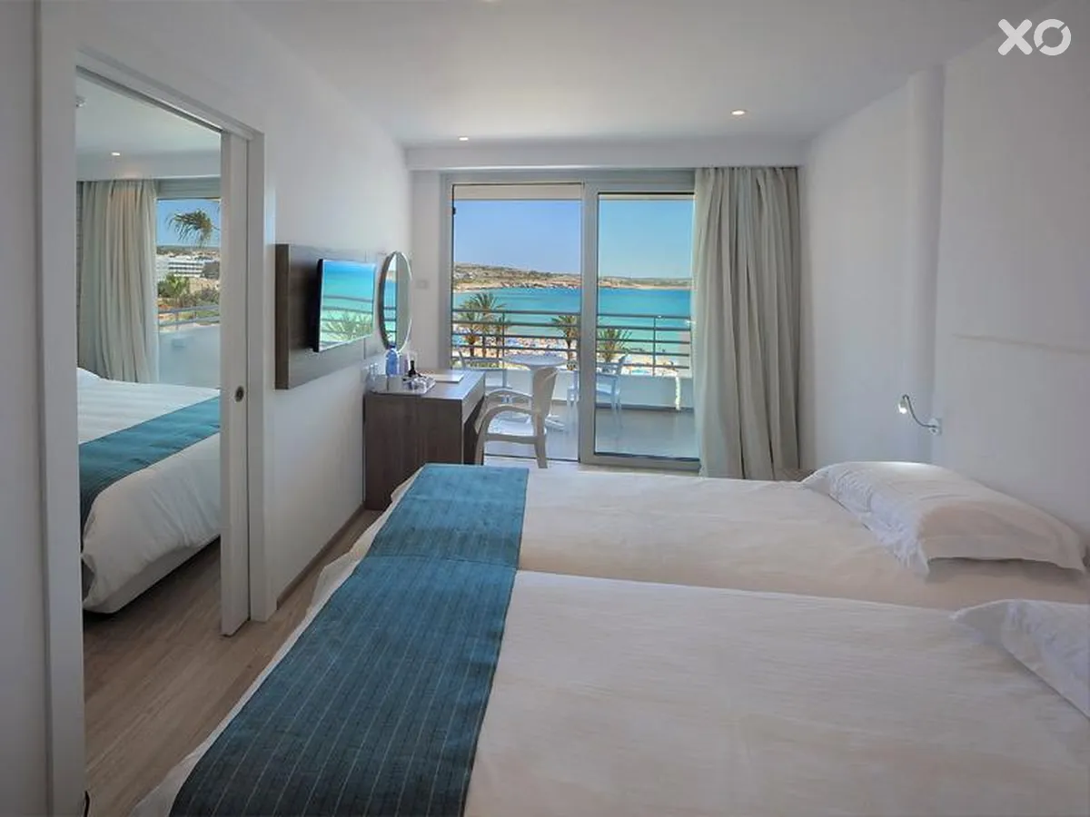 Okeanos Beach Boutique Hotel