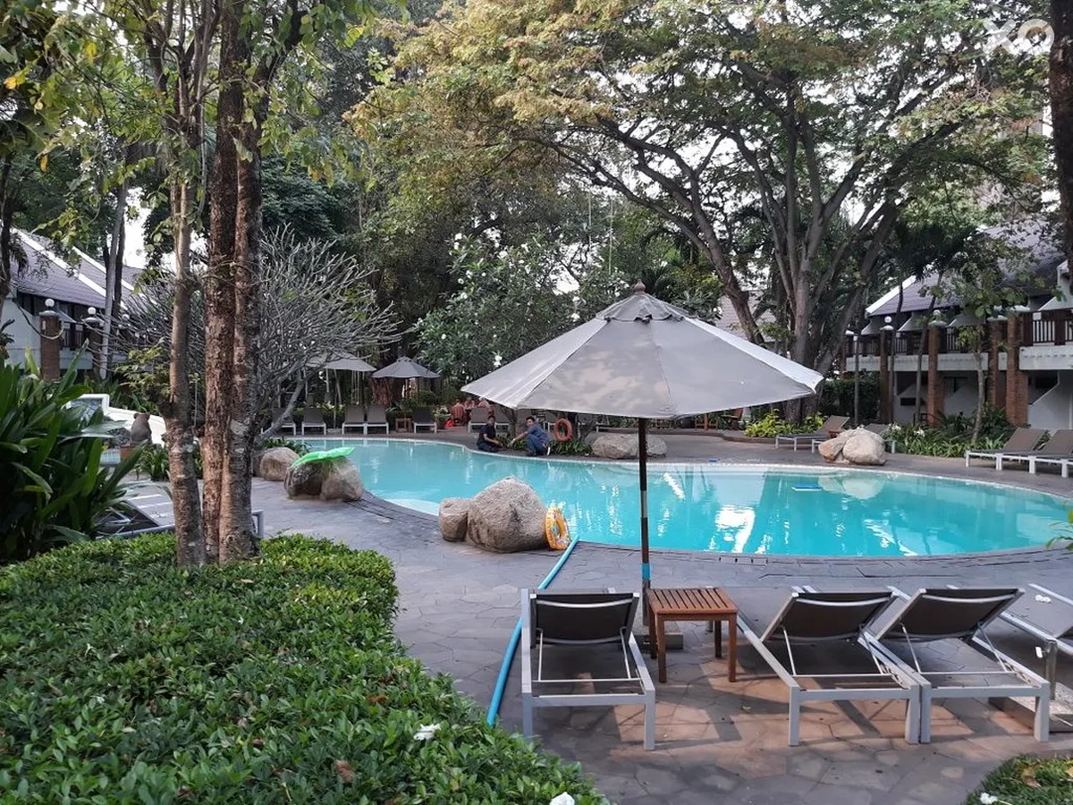 Woodlands Hotel & Resort