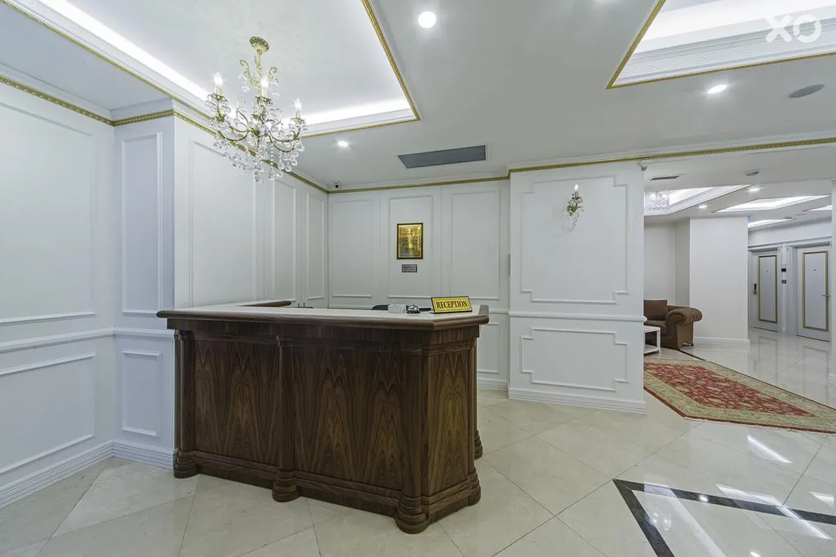 Grand Naki Hotel