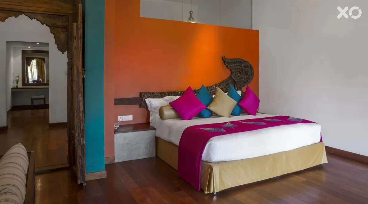 Royal Palms Beach Hotel