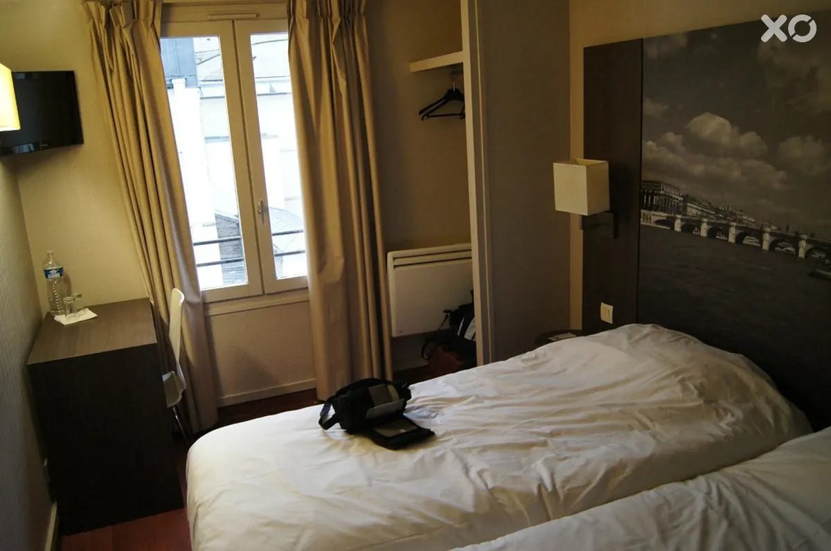 Victoria Hotel