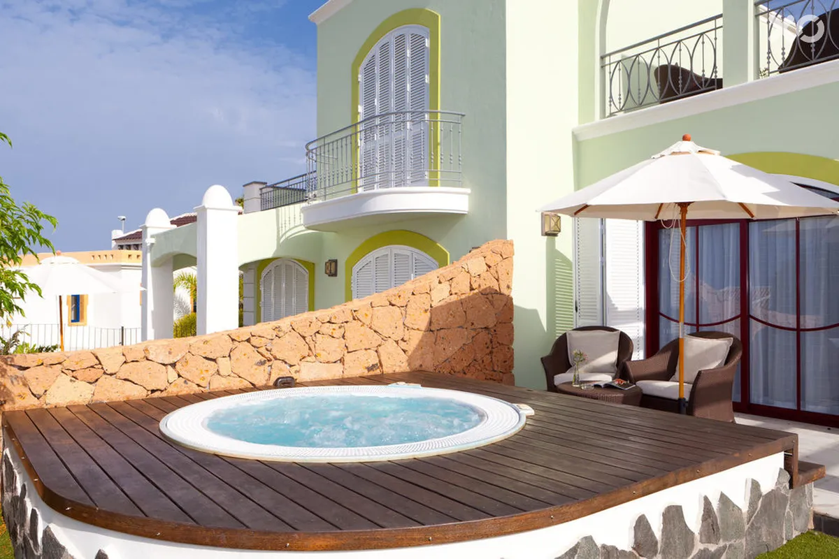 Villa Maria Suite Hotel
