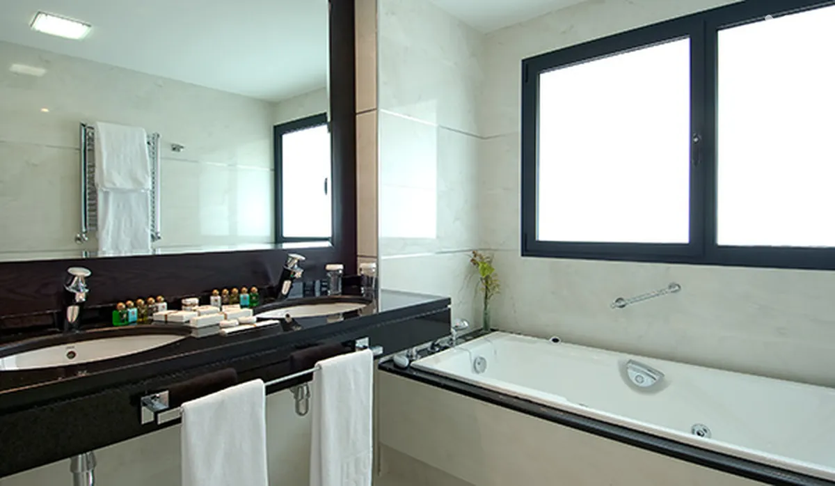 Cordoba Center Hotel