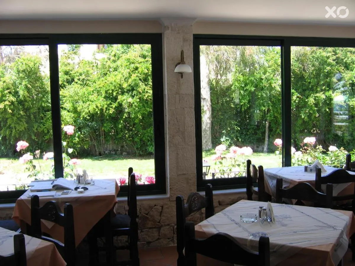 Tara Beach Hotel