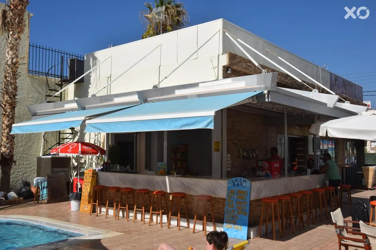 Vagelis Apartments