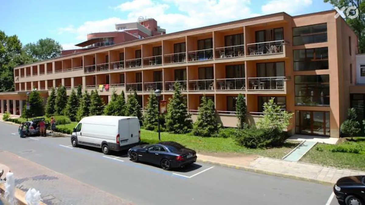 Yunona Hotel